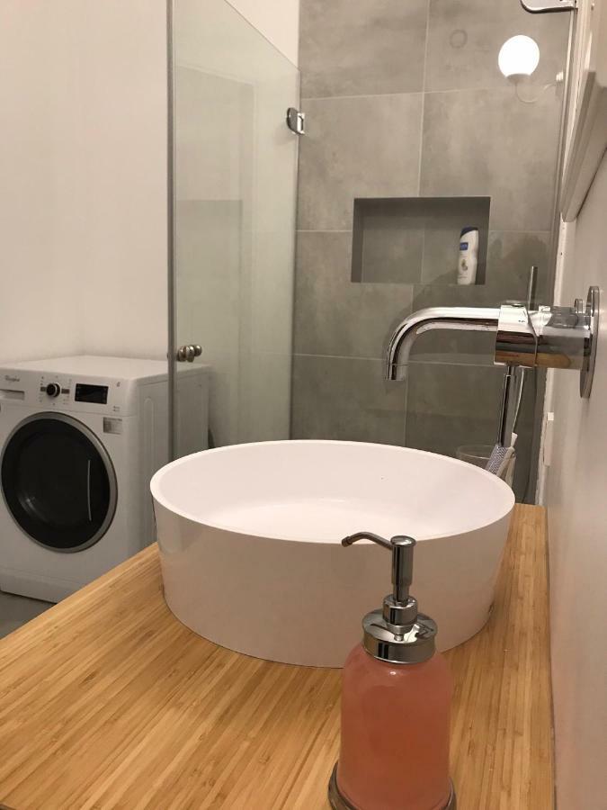 Five Star Downtown Apartment 빌뉴스 외부 사진